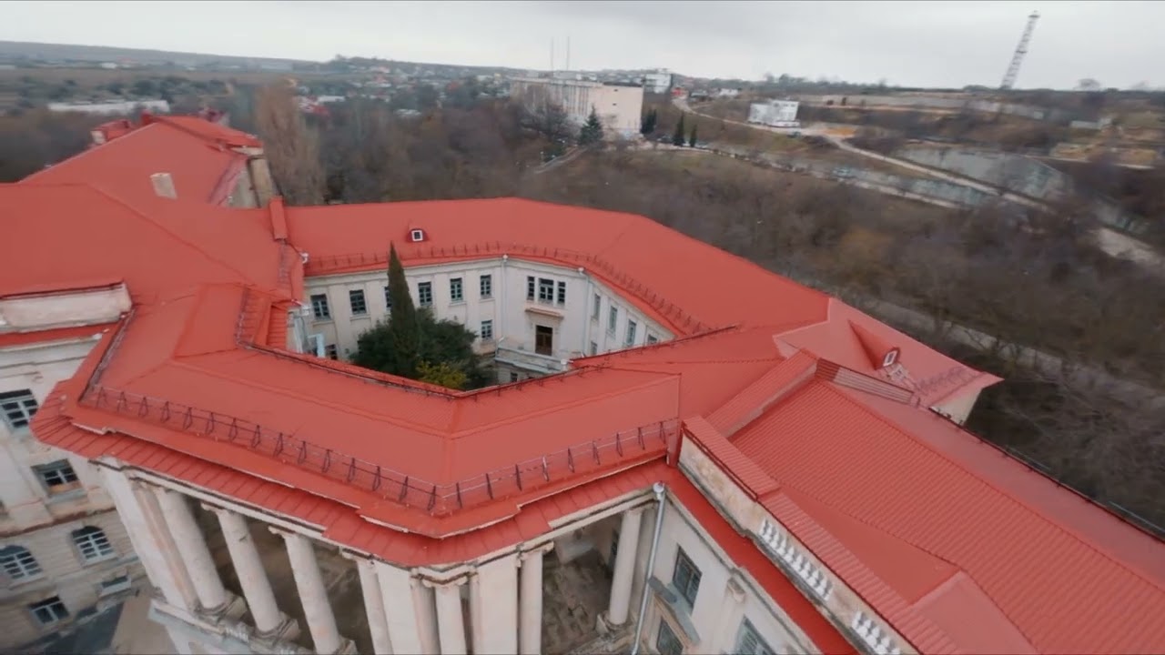 Корпус на ул.Курчатова (Севастопольская Голландия)