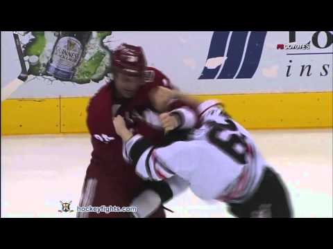 Andrew Shaw vs Kyle Chipchura Feb 11, 2012