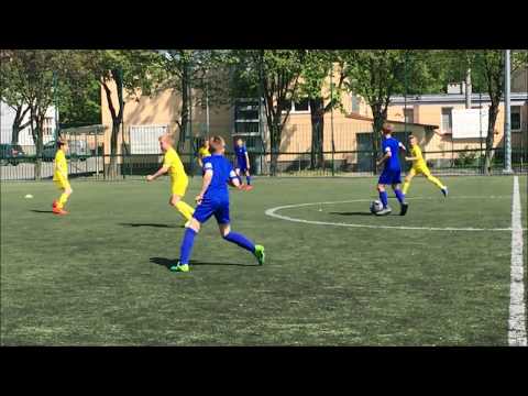 Bramki - Bug Wyszków 2009 vs. UKS Czwórka Wyszków 2009 (10:1)