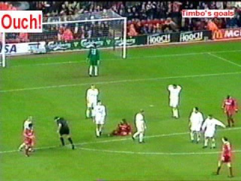 Lopta u glavu sudiji