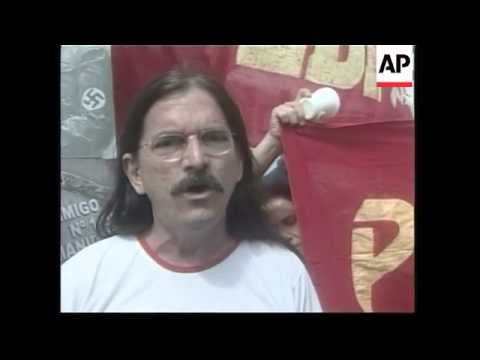 Bush wuth da Silva, peaceful protest marks his visit