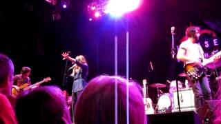Nicole Atkins - Cry Cry Cry