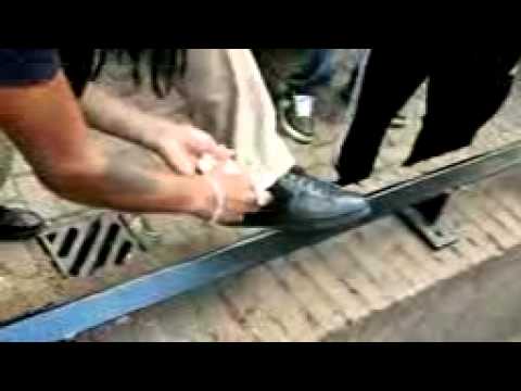 Keizer ft Noni - Money is de motivatie