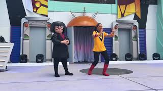 Edna Mode appears at the Incredible Tomorrowland Expo