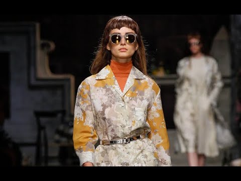 TRUSSARDI Spring 2013 Milan - Fashion Channel