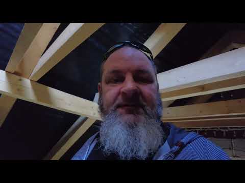 Roman Kučera - Krov a střecha jen pro otrlé kousek od Rakovníku