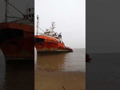 Albatros tug has been beached at alang❗