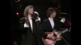 Patti Smith &amp; Fred &quot;Sonic&quot; Smith - People Have the Power [Live 3-16-90]