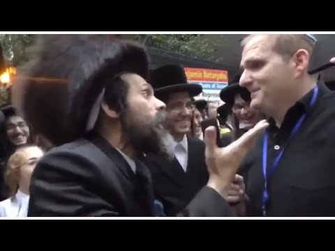 Shepetivka Rebbe goes wild visiting Lev Tahor cult years ago!