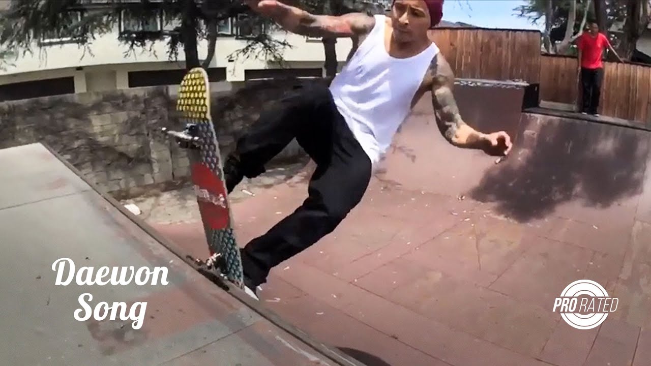 Daewon Song patina sus cojinetes pro-model