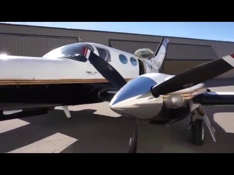 Cessna 414A Ram V - TAKEOFF and LANDING (Short Flight)