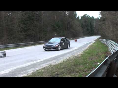 Damian Łata  Mitsubishi Lancer EVO IX - SuperOES 4 Runda Tor Kielce 16-04-2011