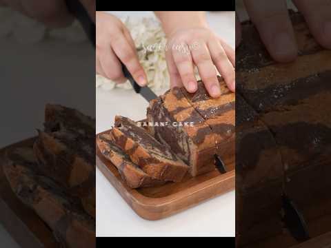 Banana Marble Loaf Cake