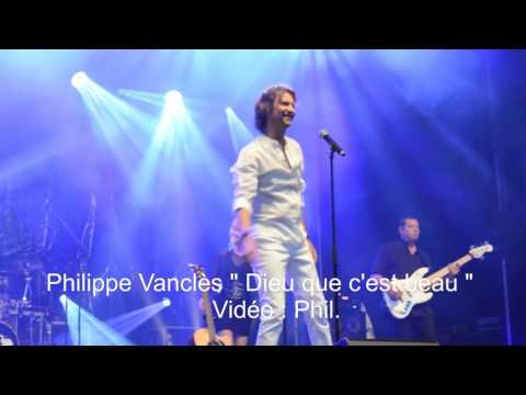 Videoclip de Dieu que c'est beau (Live Version) — Les Enfoirés
