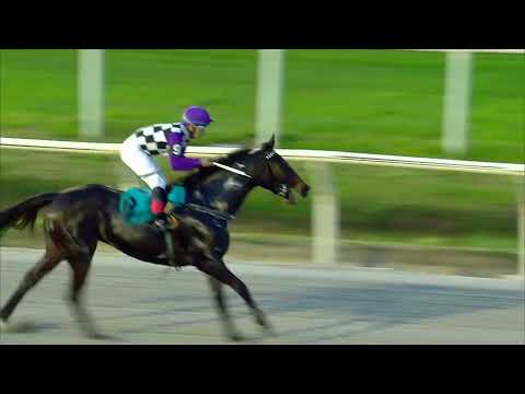 220826 c04 NICOLE NEUMANN