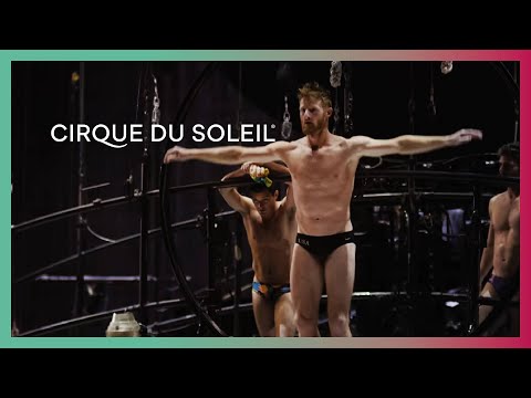 Professional Cliff Diving | #Cirqueshop: Red Bull Cliff Diving Team & "O" Artists | Cirque du Soleil