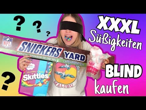 Shopping blind in XXL candy store 😱 | BibisBeautyPalace