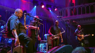 Fred Wesley &amp; The New J.B.&#39;s: Night Of The Thumpasorus Peoples at Paradiso