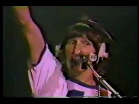 Pink Floyd - The Happiest Days Of Our Lives - Another Brick In The Wall Pt 2 (The Wall Live 1980)