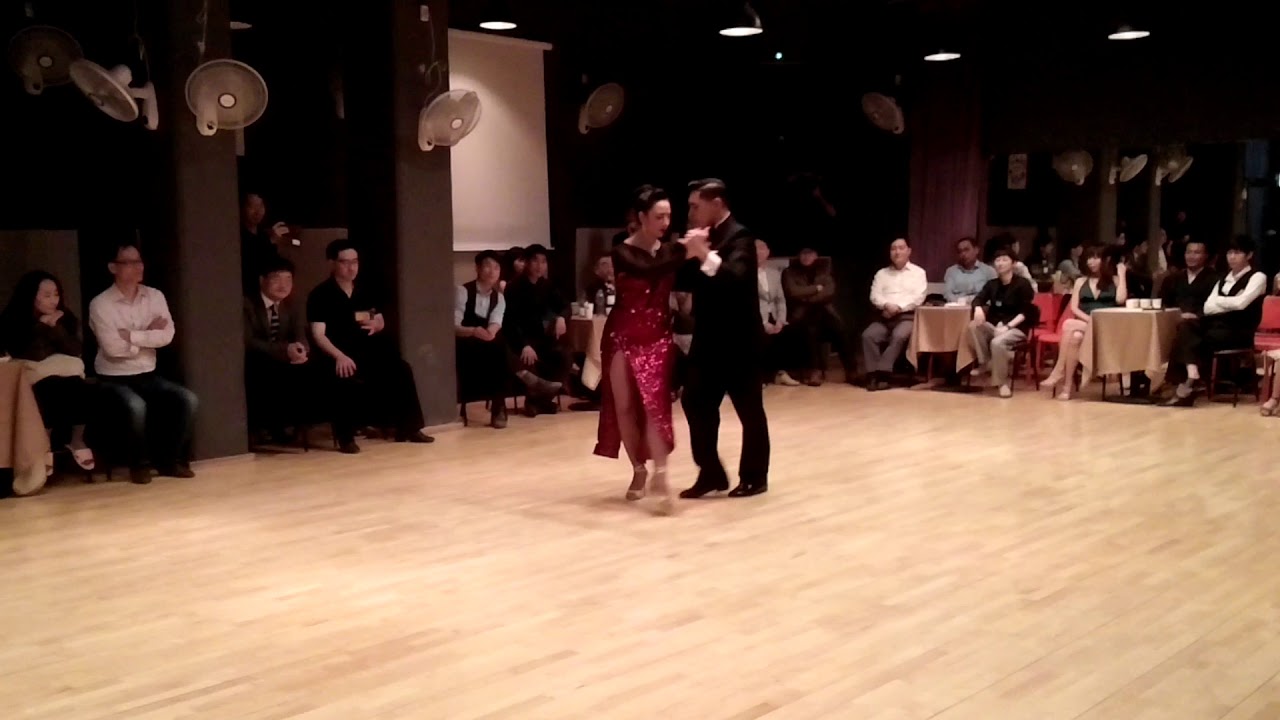 Video thumbnail for [Forever Tango - Quejas de Bandoneón] Ana Barros & Facundo Arnedo