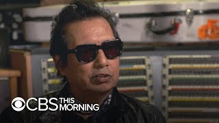 Alejandro Escovedo describes his journey back from the &quot;depths of darkness&quot;