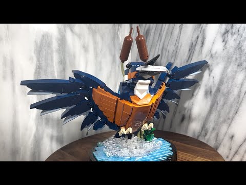 Relaxing LEGO Build: Assembling a Detailed Kingfisher