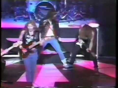 Iron Maiden-Public Enema Number One (Subtitulado en español)