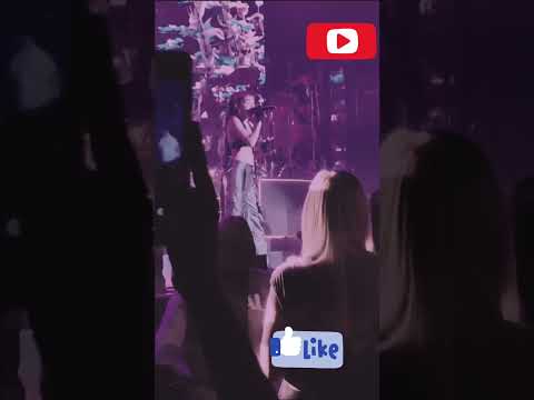 Maria Becerra y Rusherking cantando Antes de ti completo