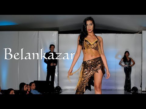Karen Gonzalez en pasarela - Modelo exclusiva Belankazar