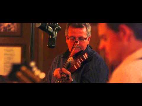 Virginia Luthiers Perform "Temperance Reel" at Carter Family Fold