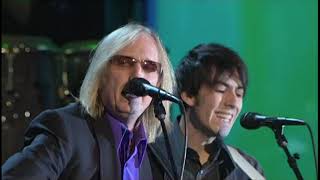 Performance of &quot;Handle With Care&quot; at the 2004 Rock &amp; Roll Hall of Fame Induction Ceremony