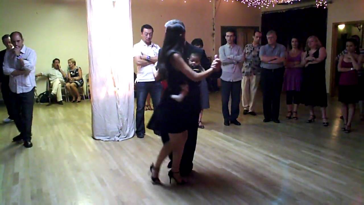 Argentine Tango: Jorge Torres teaching (1)
