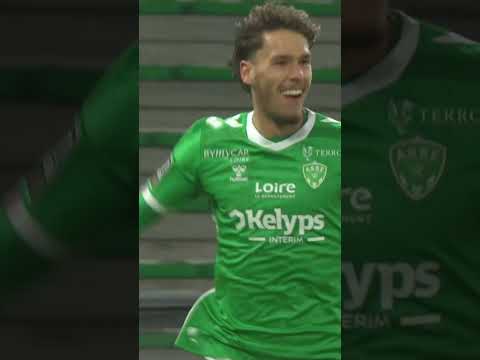 The art of commenting on your own actions 🎤😂 #Ligue1 #Ligue1McDonalds #ASSE #SaintEtienne #Stassin