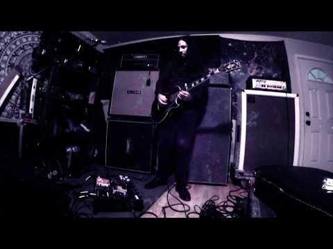 Earthquaker Devices Hoof Reaper, 77 Gibson Les Paul Custom, 74 Hiwatt DR103