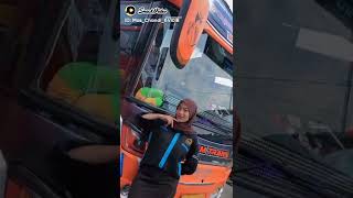 Download lagu story wa bus sjm trans mp3