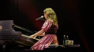 Regina Spektor 2023-08-08 (02) Summer in the City