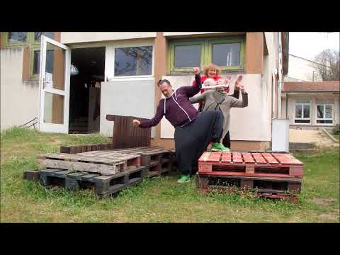 Mon Ptit Loup - Flavia Coelho & Eyo'Nlé Brass Band (Pierre Perret cover)