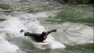 preview picture of video 'Surfen auf der Salzach!'