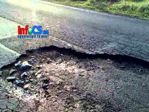 Groapa din mjlocul DN 57 Oravita Moldova Noua 25 sept 2013