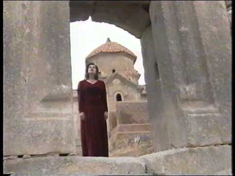 Armenuhi Seyranyan - Bazoum en ko gtotyunk