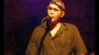 Resist to Exist 2008: Rasta Knast - Reich geworden