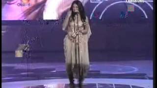 Download lagu Anggun @ Anugerah Musik Indonesia (AMI Awards 2006) mp3 Download lagu Anggun @ Anugerah Musik Indonesia (AMI Awards 2006) mp3