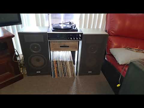 Akai SW-T50 Stereo Speakers. Vintage 1980. Japanese Manufacture. National 1970s Record Player Hi-Fi