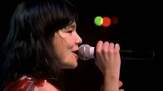 björk : it's in our hands - live @ the royal opera house, london, december, 16th (2001) (UHD) [4K]