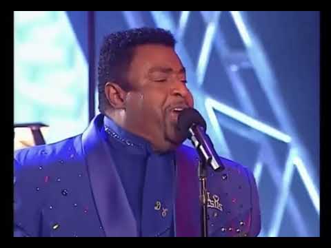 Dennis Edwards Temptations Review - Papa Was A Rolling Stone (live)