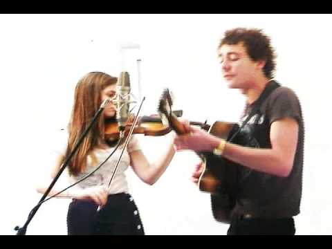 Grew On You - Mikey Moore & The Magpies