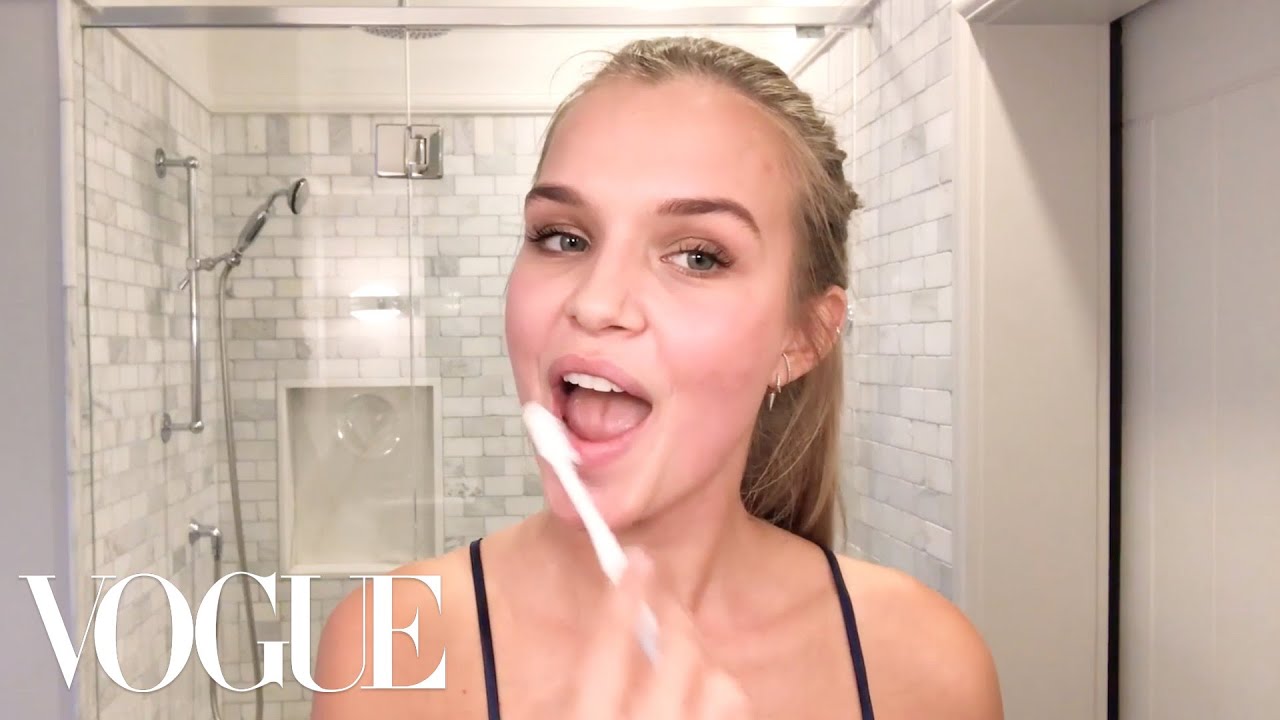 Josephine Skriver