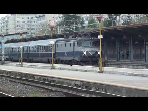 Tren IR1825 Bucuresti Nord - Targu Jiu pleaca din Bucuresti Nord cu 41-0112-3 - 03.11.2020