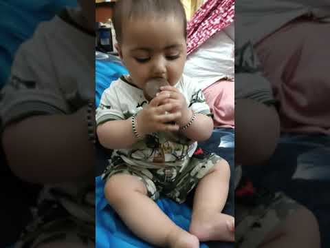 savneet eating chocolate Oreo