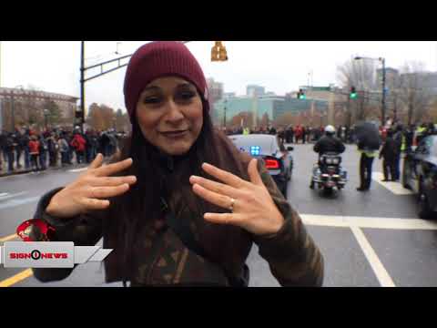 Sign1News' Crystal Cousineau at MLS championship parade (ASL - 12.11.18)